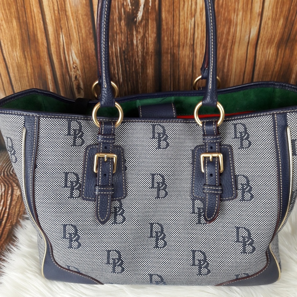 Authentic Dooney & Bourke large tote bag